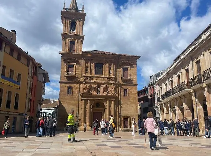 Apartment Campillin Lado Ayuntamiento Www Venaoviedo Es